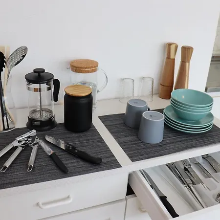 Charmantes Studio Apartment Mit Perfekter Lage * Karlsruhe
